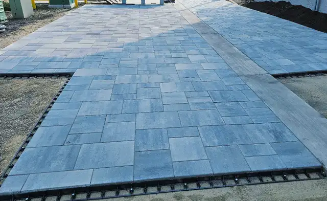 Professional Landscape Construction557016888315095044