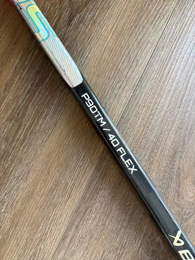 Junior Bauer Nexus Tracer RH Hockey Stick P90TM 40 Flex, View more