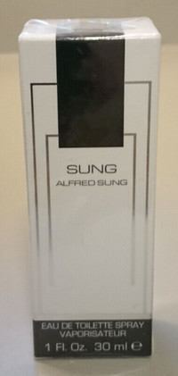 Alfred SUNG par Alfred Sung Eau De Toilette Spray 1 oz