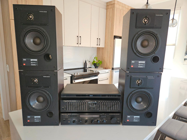 Système de son Vintage Harmon/Kardon in Stereo Systems & Home Theatre in Gatineau