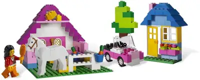 LEGO Classic 5560 Large Pink Brick Box 402 Pieces With Brick Box, View more