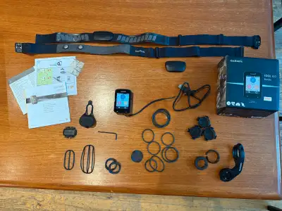 Garmin Edge 820 bike computer bundle, View more