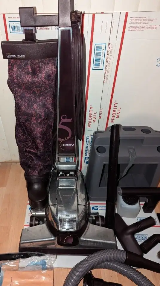 2X KIRBY G5 Generation Vacuums with Caddy and Attachments. in Vacuums in Oakville / Halton Region - Image 4