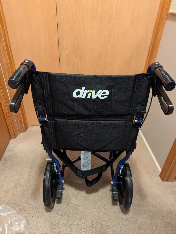 Drive Dark Blue Transport Chair in Health & Special Needs in Delta/Surrey/Langley - Image 5