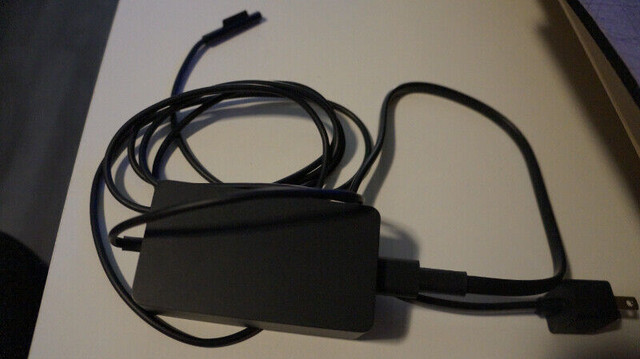 MICROSOFT UL ADAPTER/CHARGER in General Electronics in Norfolk County