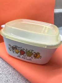 Vintage Corningware casserole dish-  Manotick