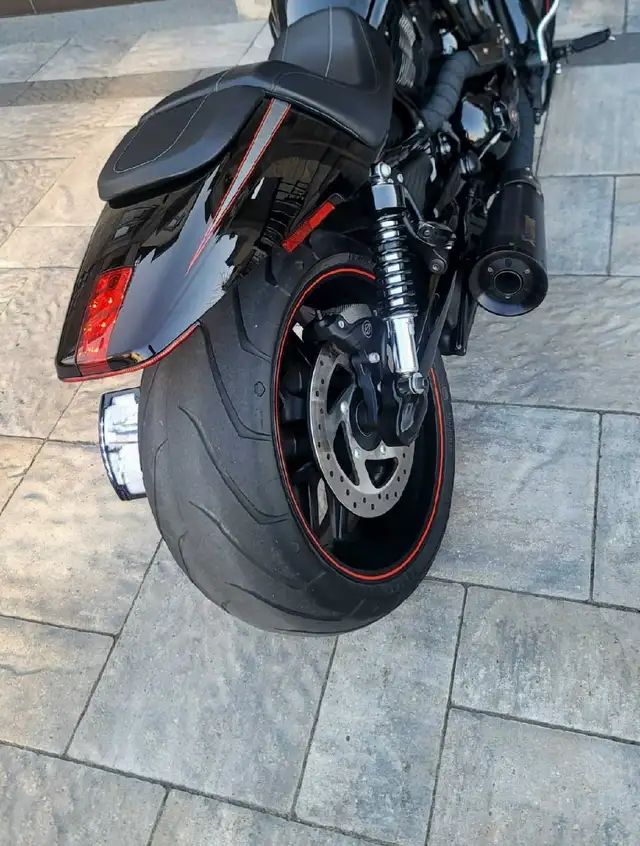 2014 Harley Davidson Night Rod for sale. Only 9700km in Street, Cruisers & Choppers in City of Toronto - Image 3