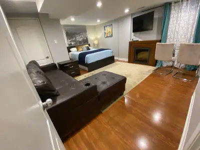 Private Room Basement Vaughan rent One Large Furnished Private Room in 2 bedroom basement apartment....
