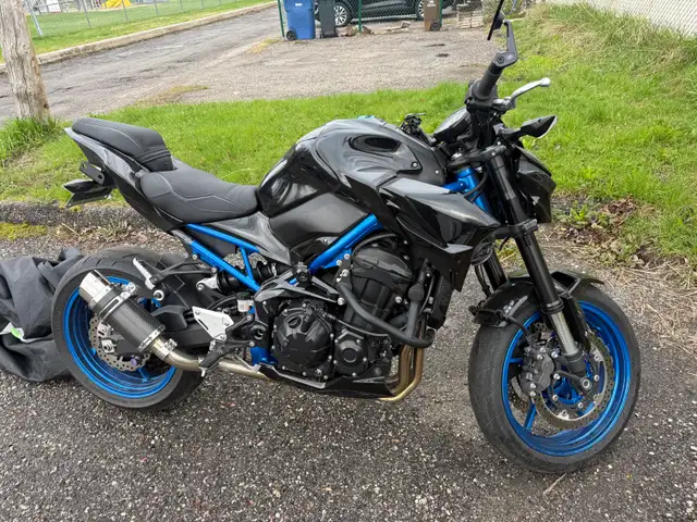 Kawasaki z900 in Sport Bikes in Gatineau - Image 3