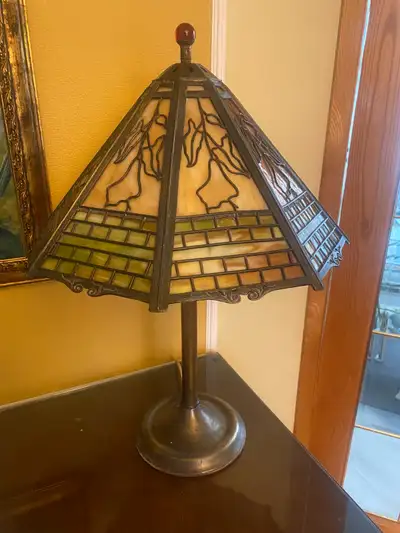 Lampe antique 1920 en brasse a double ampoules ( ULTRA RÉDUIT ), View more