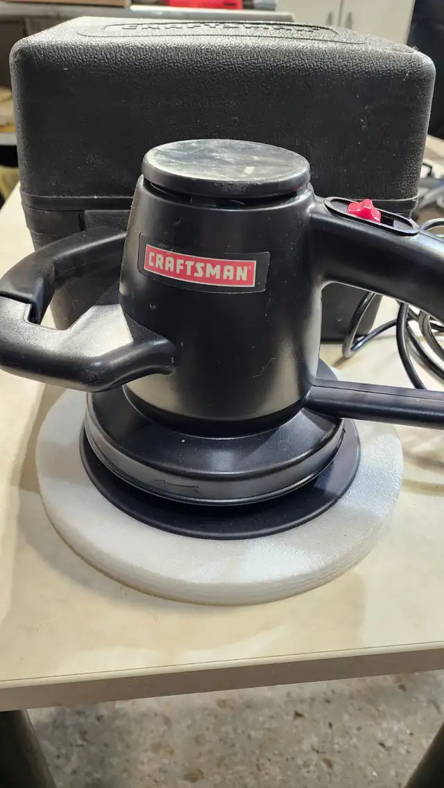 Like New Buffer Polisher “Craftsman” in Power Tools in Kitchener / Waterloo - Image 3