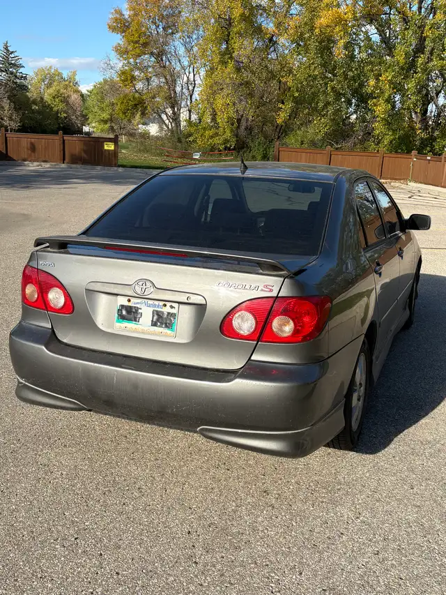 2005 Toyota Corolla S