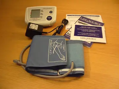 TENSIOMÈTRE, View more