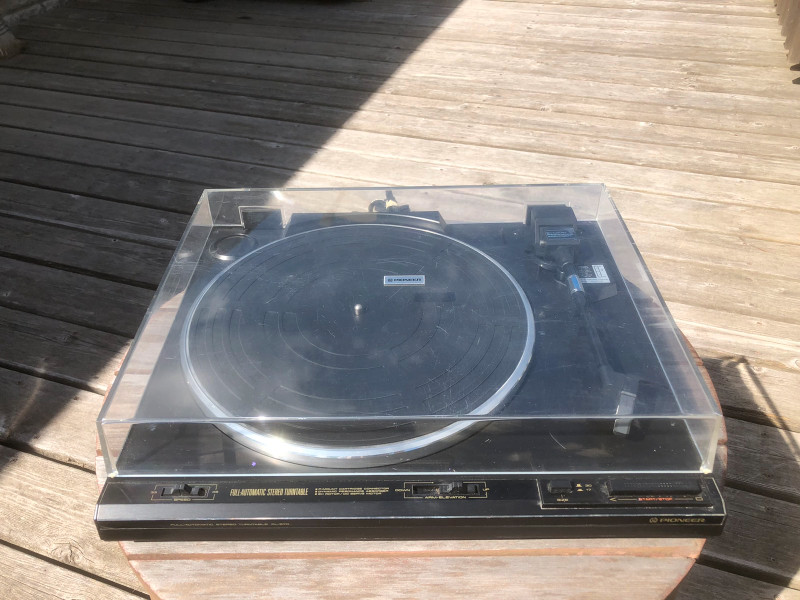  Vintage Pioneer turntable record player model PL-570 for sale  