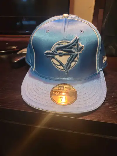 vintage 2004 new era jays fitted, View more