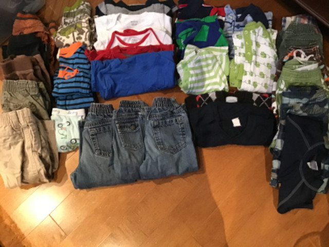 31 PIECES OLD NAVY BRAND SIZE 18-24 MONTH WARDROBE LEVI JEANS in Clothing - 18-24 Months in Peterborough