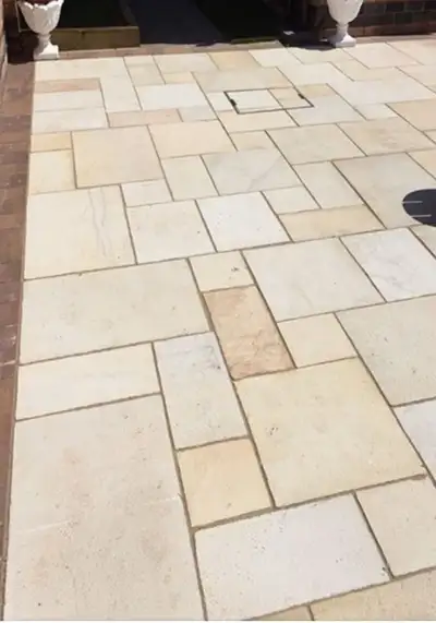 Discover the refined charm of Ivory Flagstone by Worldwide Stone. This premium sandstone features a...