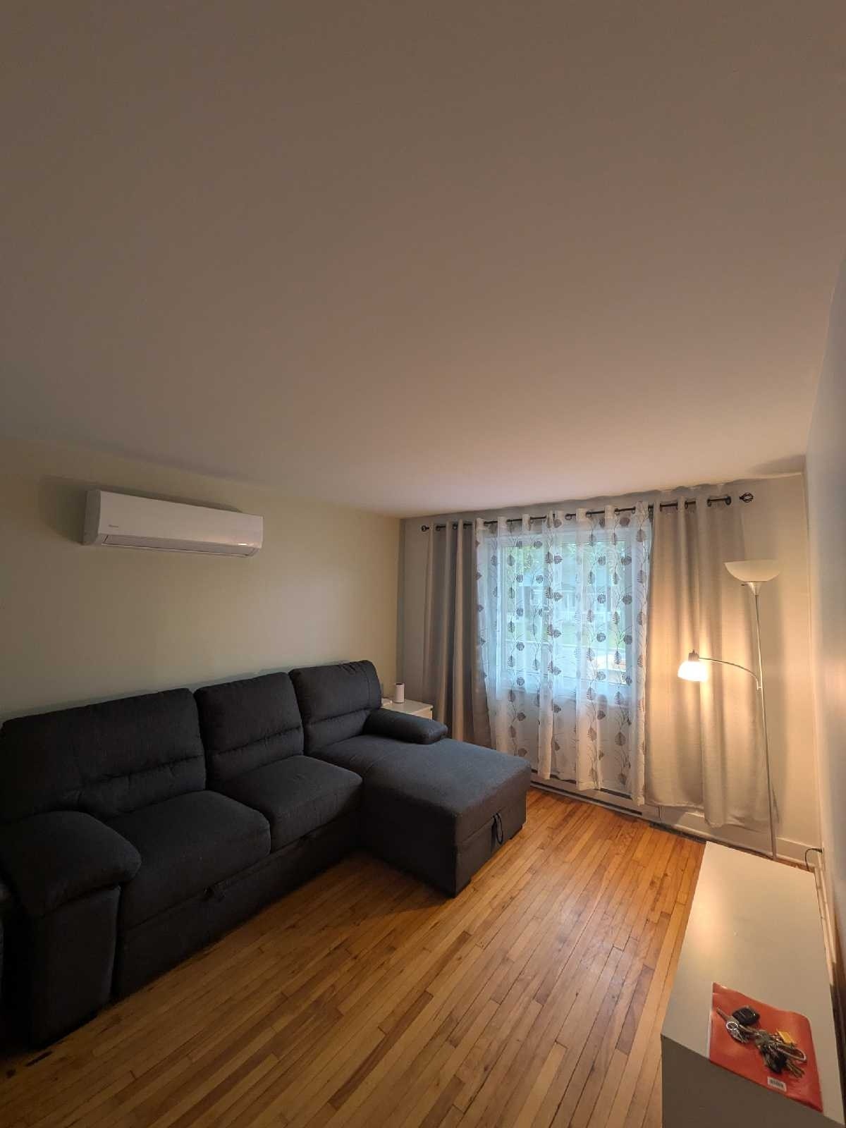 Grand 5 1/2 à Vaudreuil — photo 1