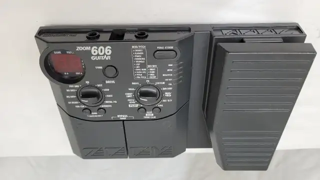 FX GUITAR in Amps & Pedals in West Island - Image 3