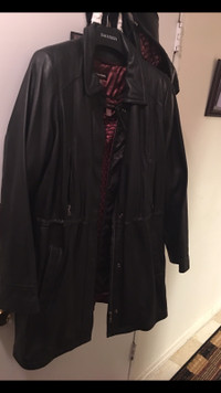 DANIER SOFT LEATHER COAT&BOOTS GREAT CONDITION !!