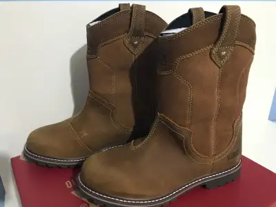 Kodiak - Women's Bralorne Wellington Waterproof *brand new*, View more