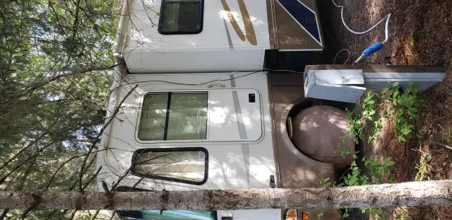 Tiffin Motorhome in RVs & Motorhomes in Nelson - Image 5