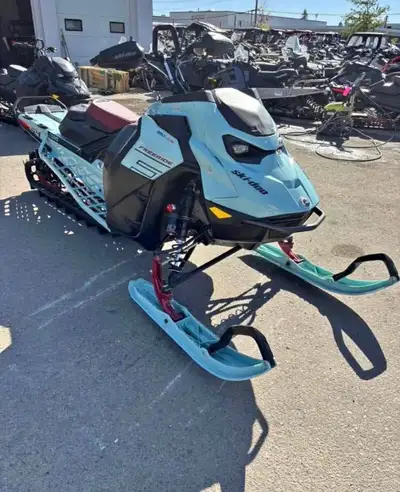 GREAT DEALS! DON’T MISS OUT —- $125 BI - WEEKLY —- ✔️Canada-Wide Delivery ✔️ Good or Bad Credit Acce...