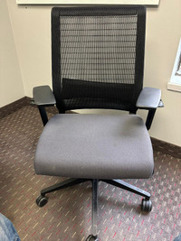 Steelcase Think V1 Chair-Excellent Condition Call Us Now!!!!