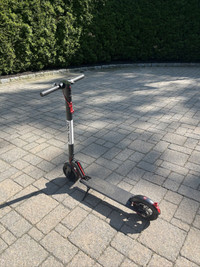 Gotrax GXL V2 Electric Scooter