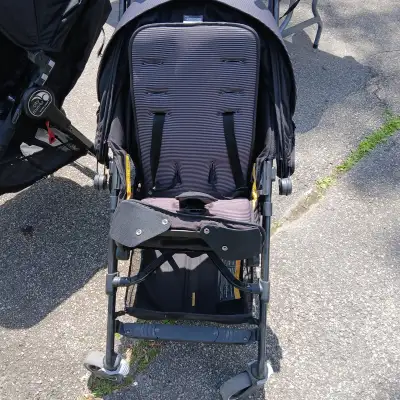 Maxi-Cosi Stroller like new hardly used., View more