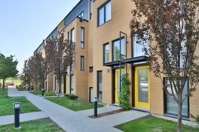 Vivez l'expérience d'un condo privé avec les avantages d'une grande maison ! Nous louons un magnifiq...
