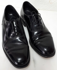 Dress Shoes, Men’s Size 8-1/2 D, Black Leather, Florsheim