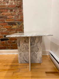 Vintage marble side table/coffee table