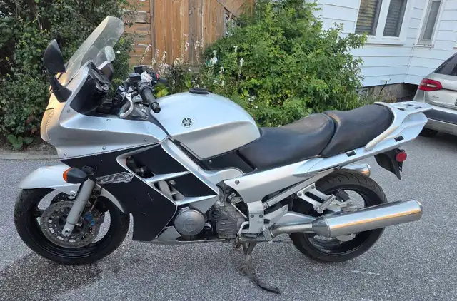 2003 Yamaha FJR1300 in Sport Touring in Barrie - Image 4