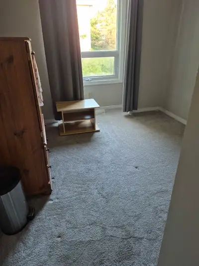 bedroom for rent