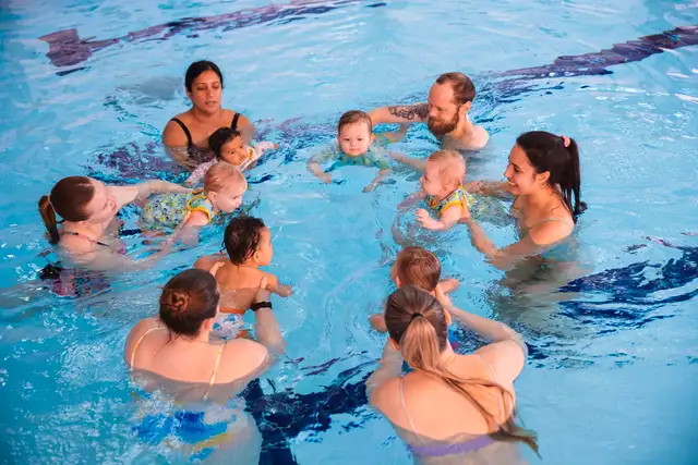 North York Baby Swimming from birth to five years old63005665198595122