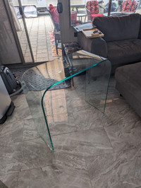 Table de verre - Glass table