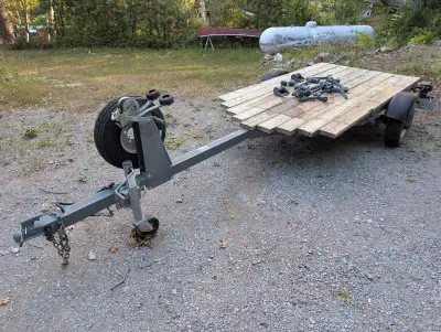 14ft Boat trailer with rollers. Refurbished with new tremclad paint, LED submersible lights, winch,...
