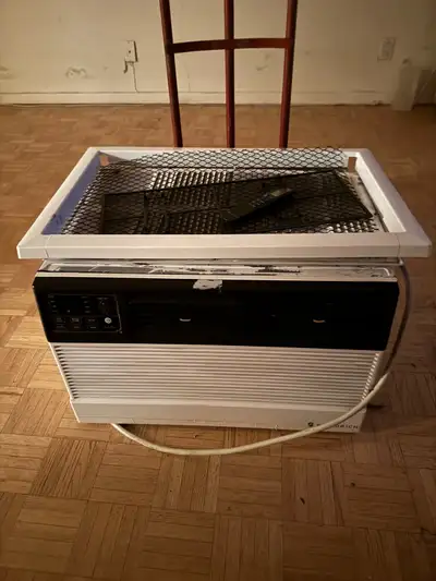 Friedrich air climatisé  «&nbsp;encastré&nbsp;» 10000 btu, View more