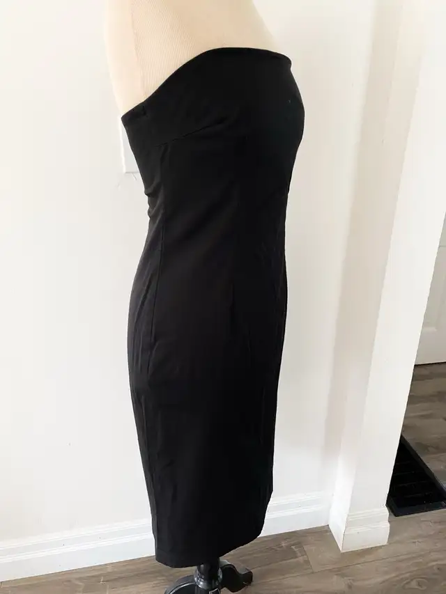 J. Crew Black Strapless Midi Dress in Women's - Dresses & Skirts in Kitchener / Waterloo - Image 4