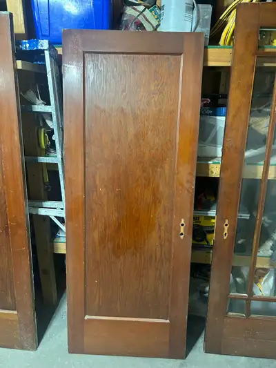 Glass r/h 33” x 82” L/h 30” x 77” R/h 30” x 78” R/h 24” x 77 1/2”