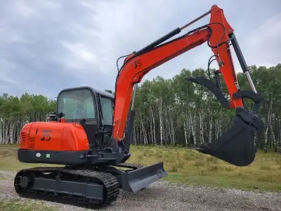 Mini excavator JoyT5 JT5600 6.2 ton. JoyT excavators deliver top performance, unmatched versatility,...