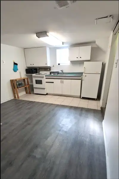 Private basement unit in Kitchener Downtown available for immediate rent with private 1 Bedroom, Ful...