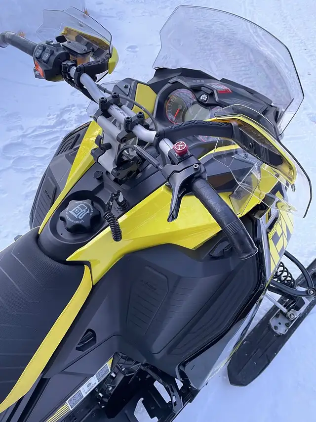 2018 Ski-Doo MXZ 850 etec in Snowmobiles in Ottawa - Image 3