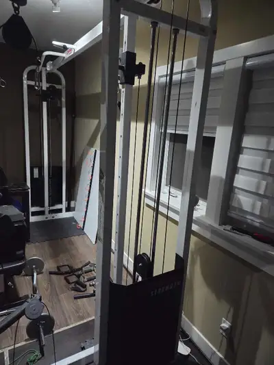 Life Fitness Cross Cable Machine - Gym quality, View more