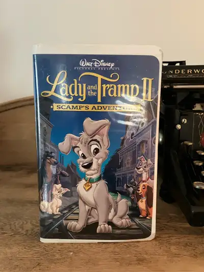 Disney Lady and the Tramp 2 VHS