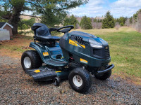 2019 Yardworks 42 inch Lawn Tractor Mower