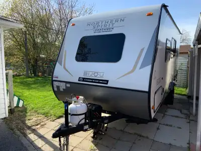 I’m selling because my health has changed and it’s too difficult for me now . Forest River Bijou 18r...