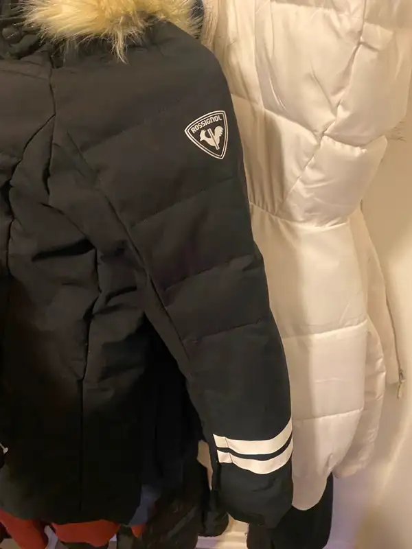Rossignol Girls' Ski Snowboard Winter Jacket in Ski in Oakville / Halton Region - Image 4