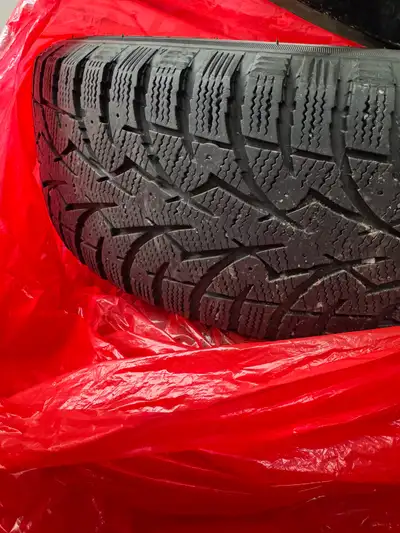 Toyo Observe G3-Ice 195/65R15 91T Winter Tires – Set of 4 – 7/32” Tread Selling a set of Toyo Observ...